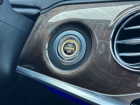 Used 2018 Mercedes-Benz S 450 Sedan image 21