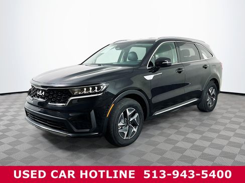 Used 2022 Kia Sorento S image 2