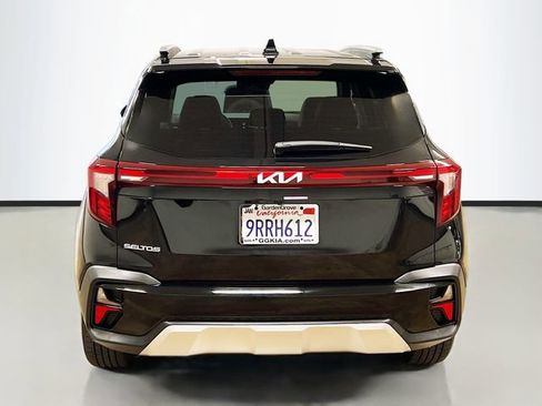 Certified 2025 Kia Seltos S image 6