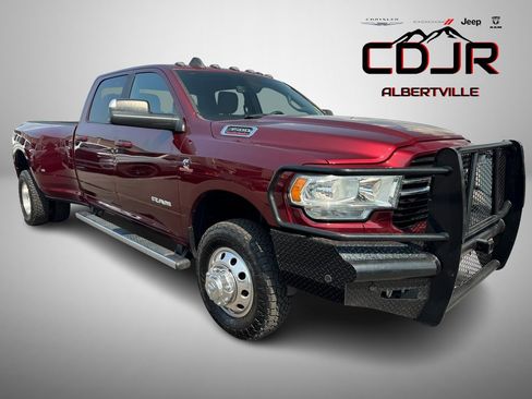 Used 2019 RAM 3500 Lone Star image 1