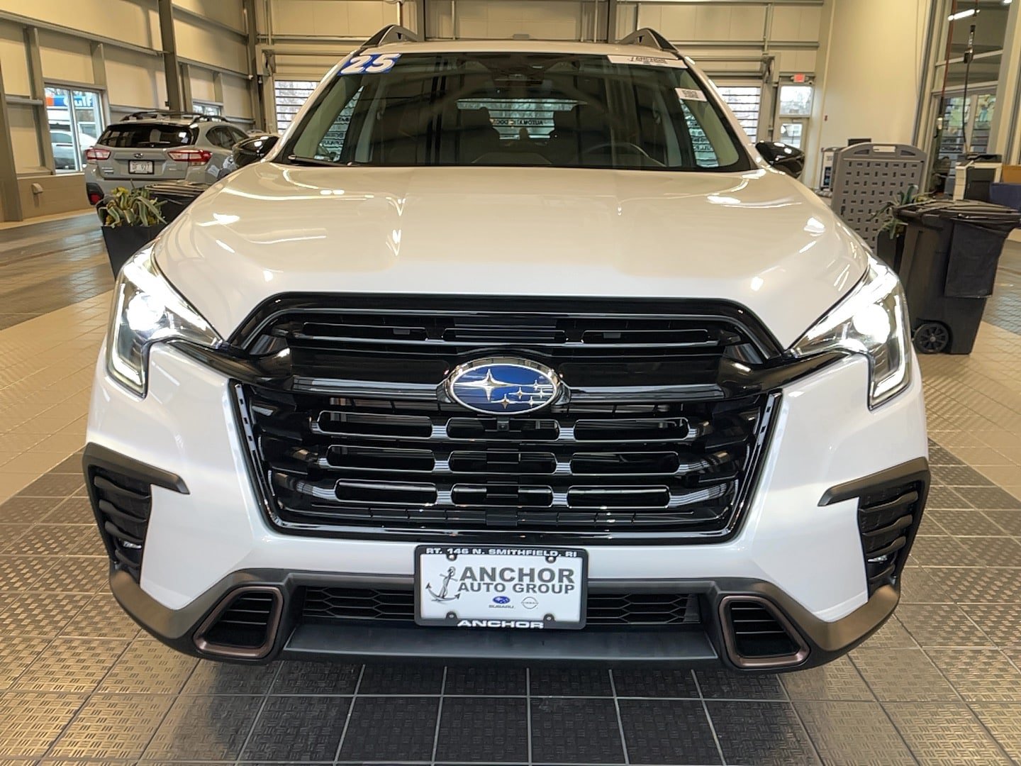 Used 2025 Subaru Ascent Bronze Edition AWD/4WD image 2