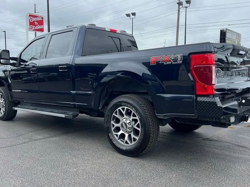 Used 2022 Ford F250 Lariat w/ Lariat Value Package image 3