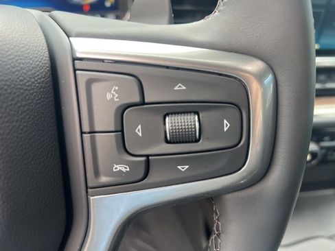 Used 2025 Chevrolet Silverado 1500 LT Trail Boss w/ LT Trail Boss Premium Package image 18