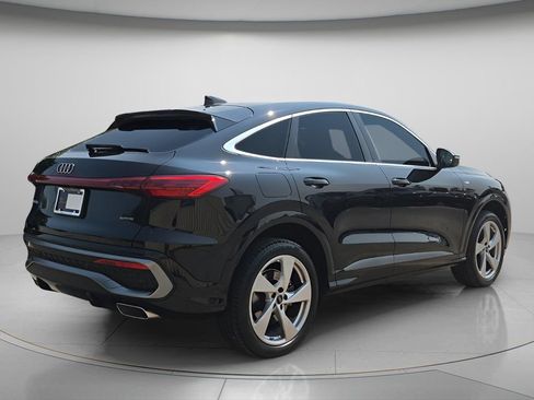 Certified 2025 Audi Q5 Premium Plus AWD/4WD image 7