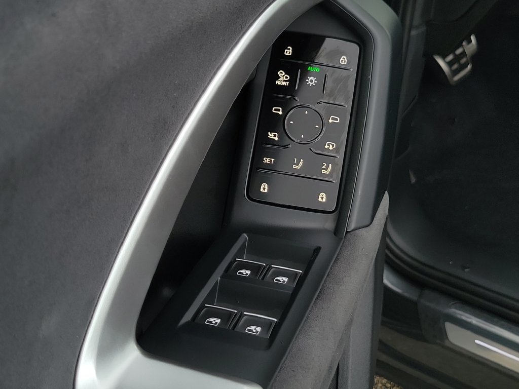 New 2026 Audi SQ5 Premium AWD/4WD image 20