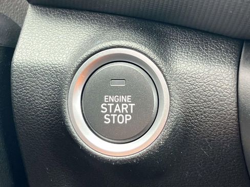 Used 2023 Hyundai Kona SEL AWD/4WD image 30