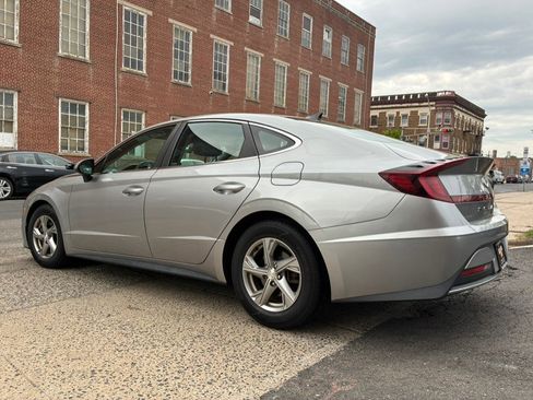 Used 2020 Hyundai Sonata SE FWD image 5