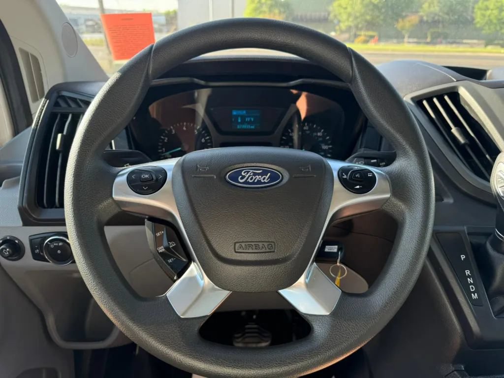 Used 2019 Ford Transit 250 148 Medium Roof RWD image 12