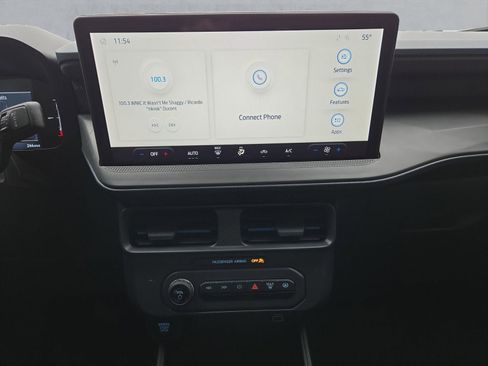 Certified 2025 Ford Maverick Lobo image 17