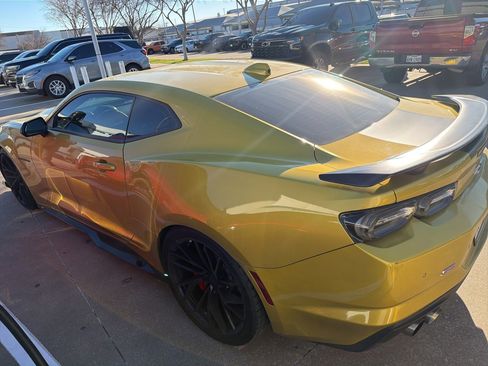 Used 2024 Chevrolet Camaro SS image 8