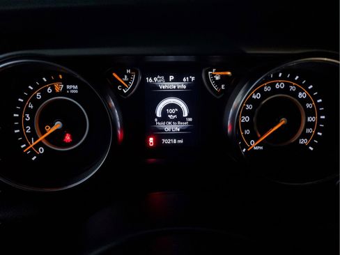 Certified 2022 Jeep Gladiator Sport image 6