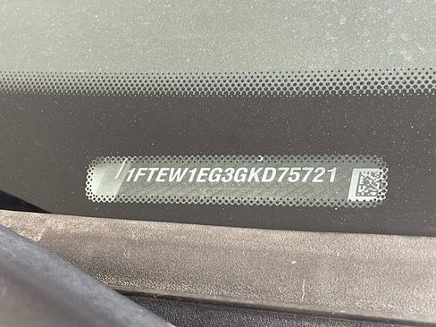 Used 2016 Ford F150 Lariat w/ Equipment Group 502A Luxury image 29