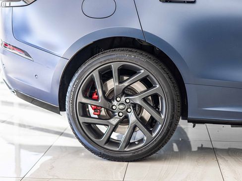 Used 2020 Land Rover Range Rover Velar SV Autobiography Dynamic image 11