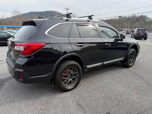 Used 2018 Subaru Outback 3.6R Touring w/ Popular Package #3 image 7
