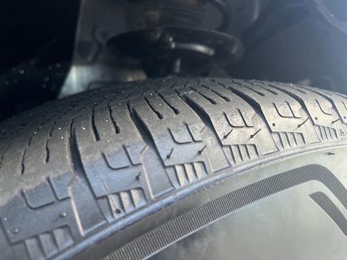 Certified 2024 Nissan Rogue S image 26