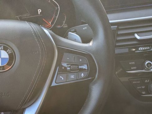 Used 2023 BMW 530i xDrive w/ Convenience Package image 14