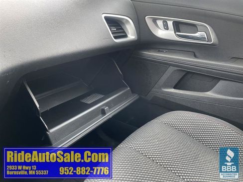 Used 2017 Chevrolet Equinox LT w/ Convenience Package AWD/4WD image 39