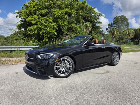Used 2023 Mercedes-Benz E 450 Cabriolet image 1