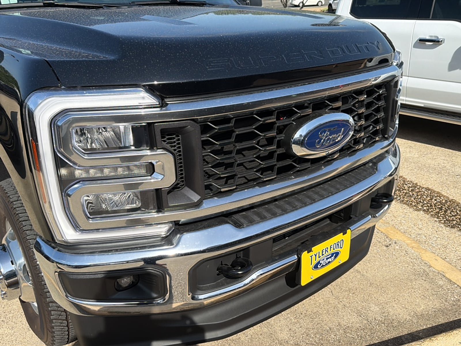 New 2026 Ford F350 Lariat AWD/4WD image 19