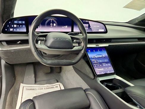 Used 2023 Lucid Air Touring image 12