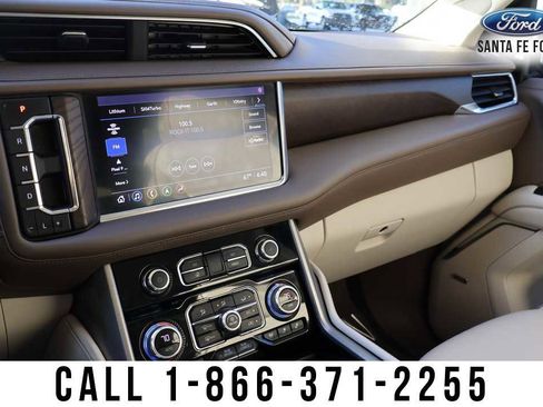 Used 2021 GMC Yukon Denali w/ Denali Ultimate Package image 31