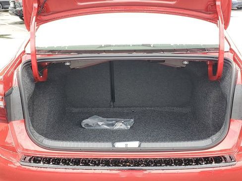 New 2025 Volkswagen Jetta SE image 7