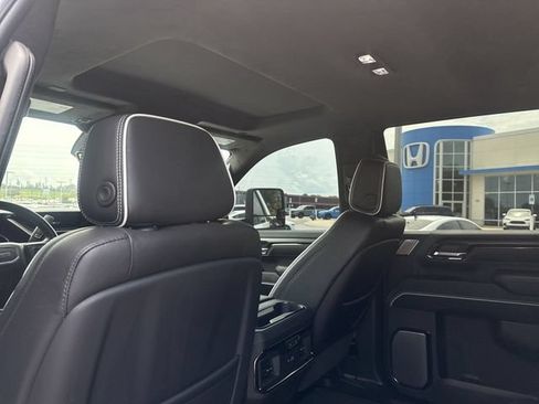 Used 2026 GMC Sierra 2500 AT4X AWD/4WD image 25