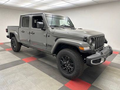 Used 2023 Jeep Gladiator Sport