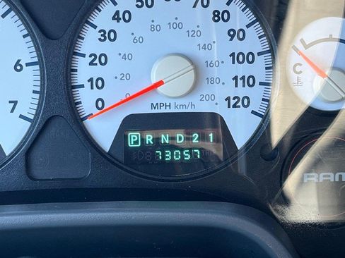 Used 2007 Dodge Ram 1500 Truck ST RWD image 7