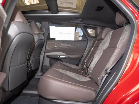 New 2026 Lexus RX 350 AWD/4WD image 13
