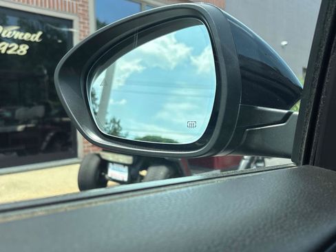 Used 2022 Alfa Romeo Stelvio Ti image 27