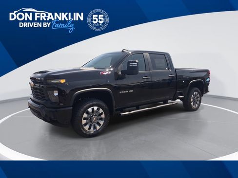 New 2026 Chevrolet Silverado 2500 Custom w/ Custom Value Package AWD/4WD image 1