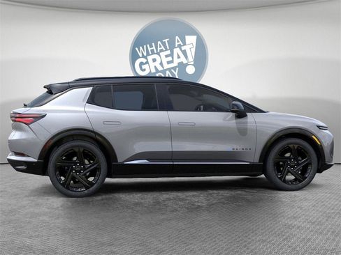 New 2026 Chevrolet Equinox EV RS image 5