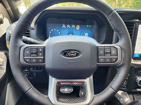 New 2025 Ford F150 Lariat w/ Equipment Group 502A High image 58