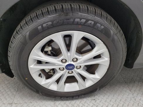 Used 2018 Ford Escape SEL w/ Ford Safe & Smart Package image 31