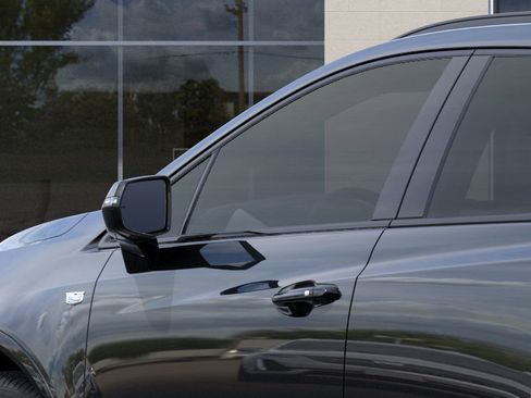 New 2025 Cadillac XT5 Sportv image 12