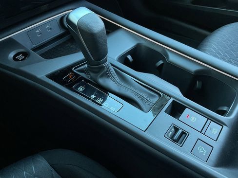 New 2026 Nissan Sentra SV w/ SV Convenience Package image 32