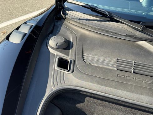 Used 2025 Porsche 718 Cayman GT4 RS image 61