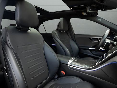 Used 2023 Mercedes-Benz C 300 Sedan w/ AMG Line w/ Night Package image 29