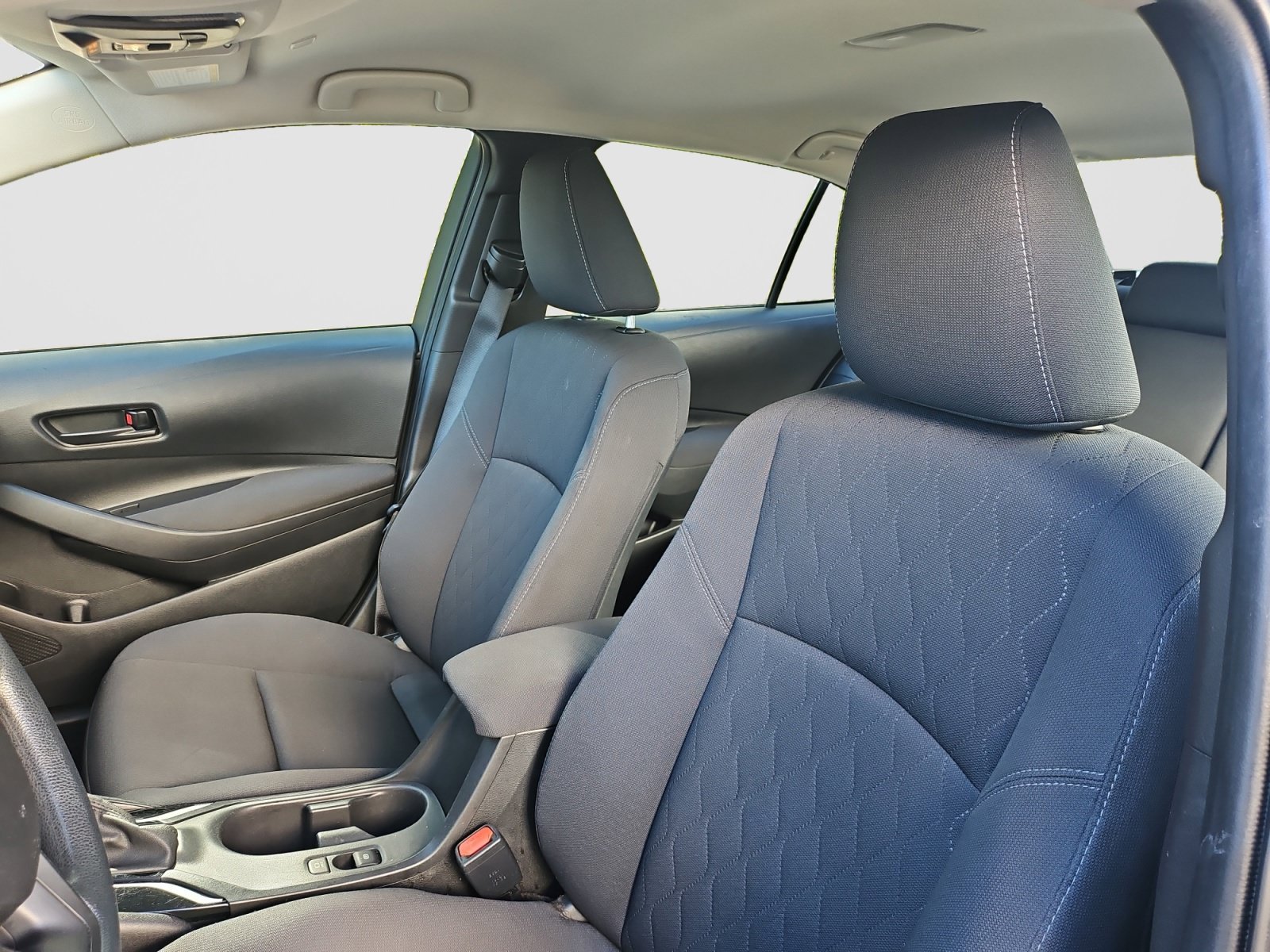 Used 2024 Toyota Corolla LE FWD image 23