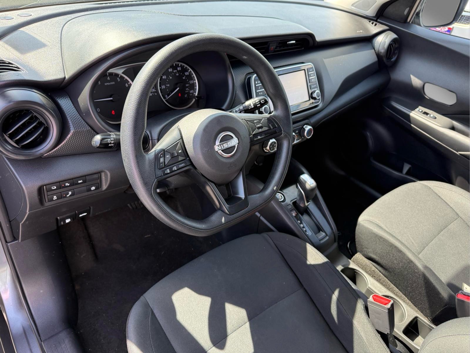 Used 2023 Nissan Kicks S FWD image 13