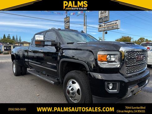 Used 2019 GMC Sierra 3500 Denali w/ Duramax Plus Package image 1