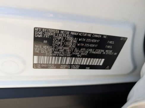 Used 2024 Toyota RAV4 LE FWD image 35