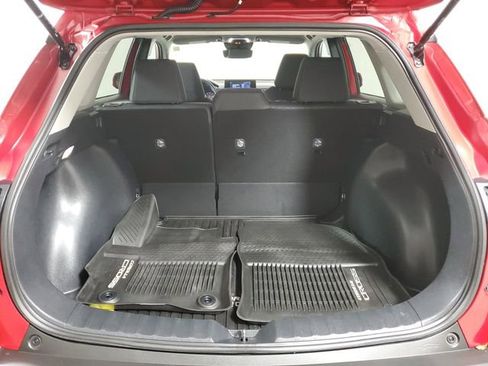 Used 2024 Toyota Corolla Cross LE image 10
