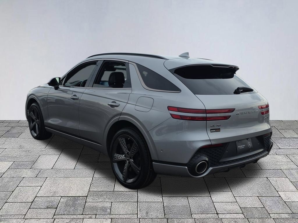 Used 2023 Genesis GV70 3.5T Sport w/ Sport Prestige Package AWD/4WD image 5