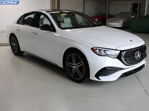 Used 2024 Mercedes-Benz E 350 4MATIC Sedan w/ Night Package image 41