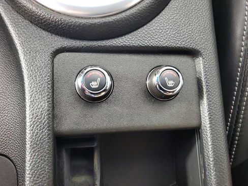 Used 2011 INFINITI G37 Sport w/ Aerodynamic Pkg image 20