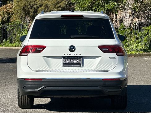 Used 2024 Volkswagen Tiguan Wolfsburg Edition image 4