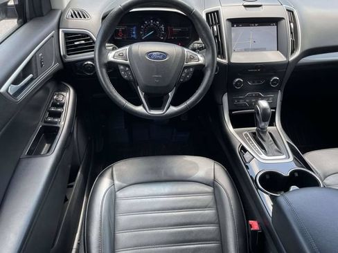 Certified 2018 Ford Edge SEL w/ Equipment Group 201A AWD/4WD image 4