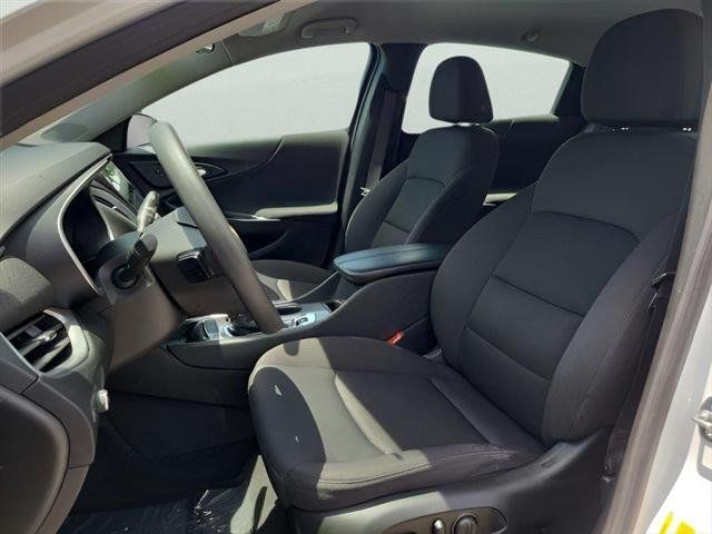 Used 2023 Chevrolet Malibu LT FWD image 19